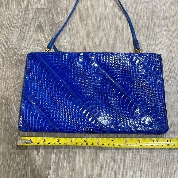 Blue Snake Patterned Purse - Picture 4 of 5